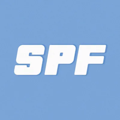 Okładka: Surowy Podcast Filmowy